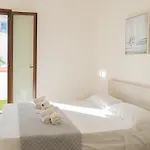 New La Caletta, Comfort And Veranda With Sea View Appartement