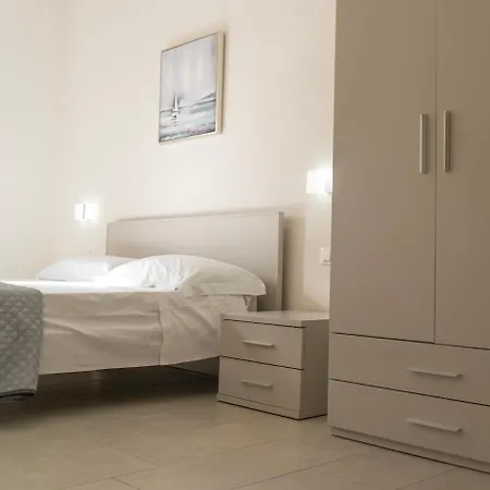 Appartement New La Caletta, Comfort And Veranda With Sea View *